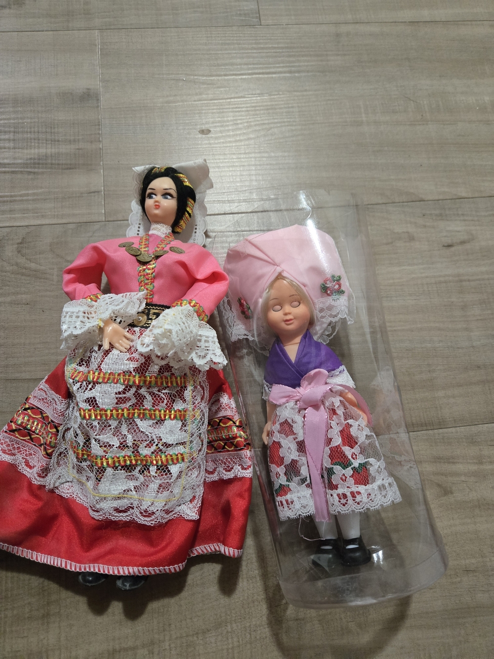 Trachtenpuppen Dolls